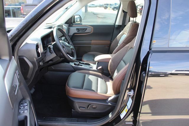New 2025 Ford Bronco Sport Outer Banks w/ Outer Banks Tech Package+ AWD/4WD image 7