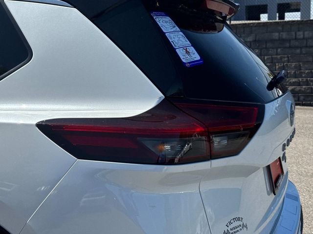 New 2026 Nissan Rogue Platinum w/ Platinum Premium Package image 12