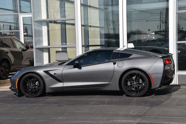 Used 2016 Chevrolet Corvette Stingray Coupe w/ Carbon Flash Badge Package image 11