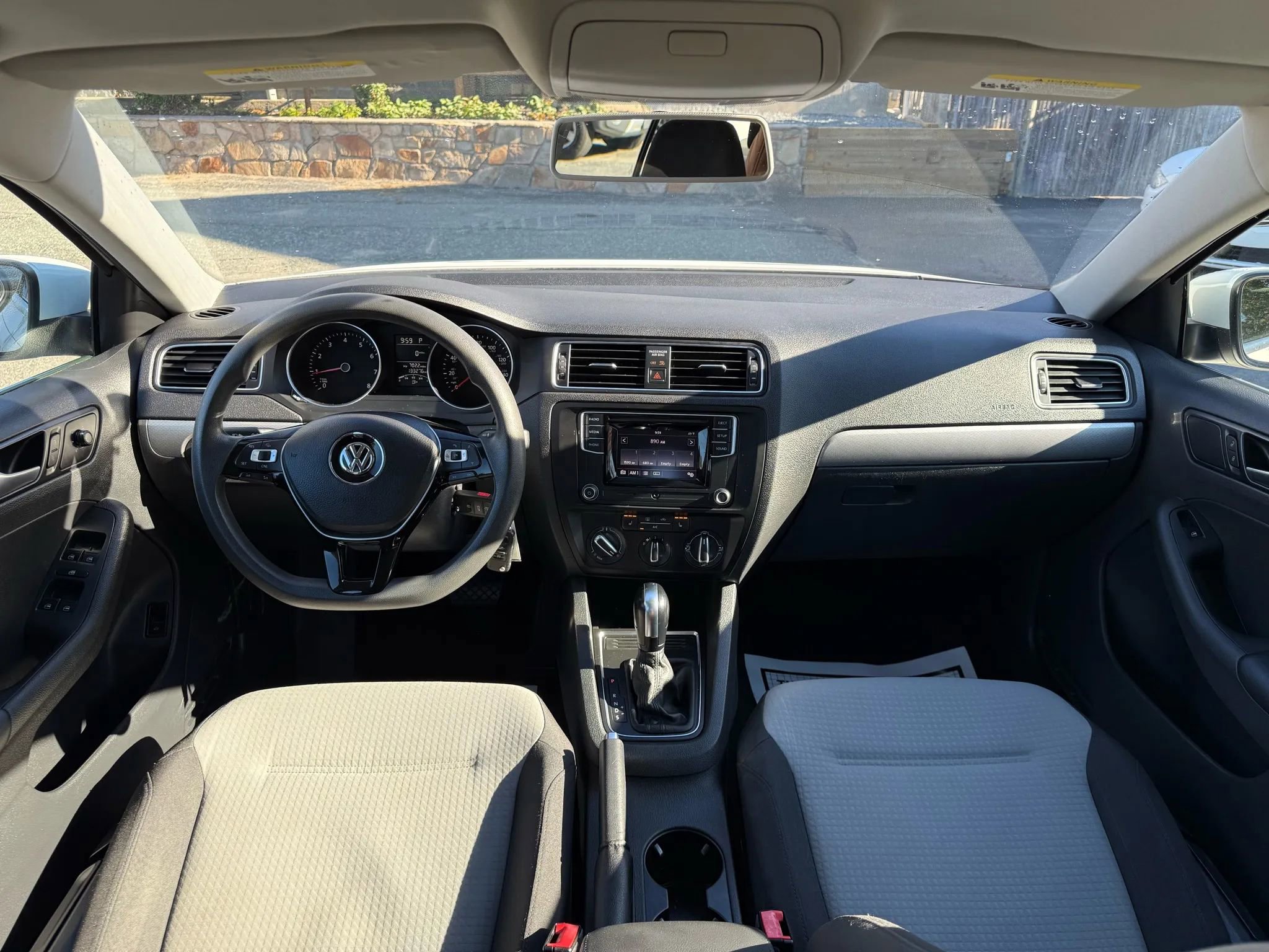 Used 2017 Volkswagen Jetta S w/ Jetta S Cold Weather Package image 28