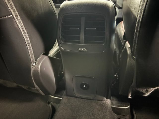 Used 2025 Ford Escape ST-Line Select AWD/4WD image 9
