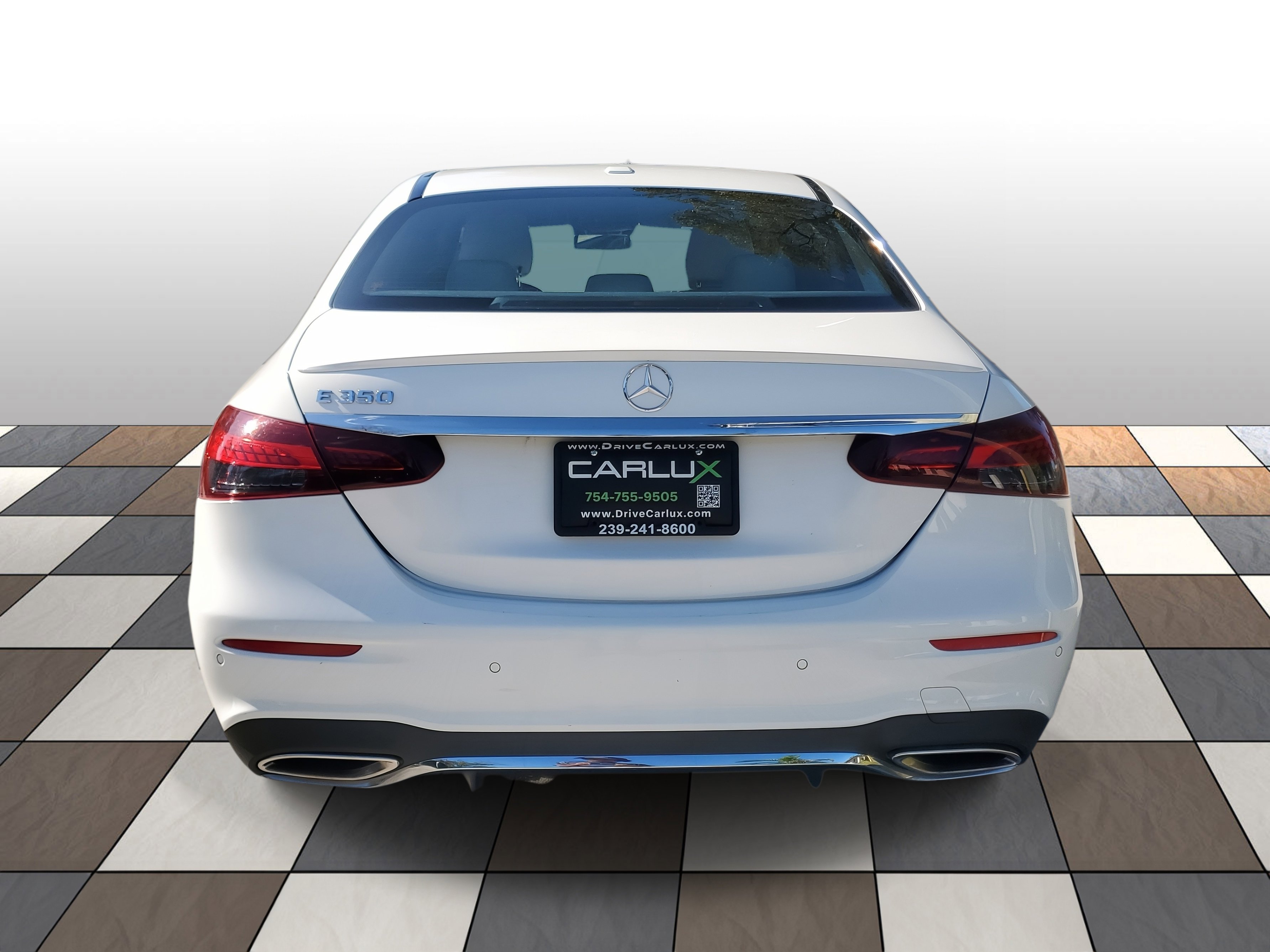 Used 2022 Mercedes-Benz E 350 Sedan image 5