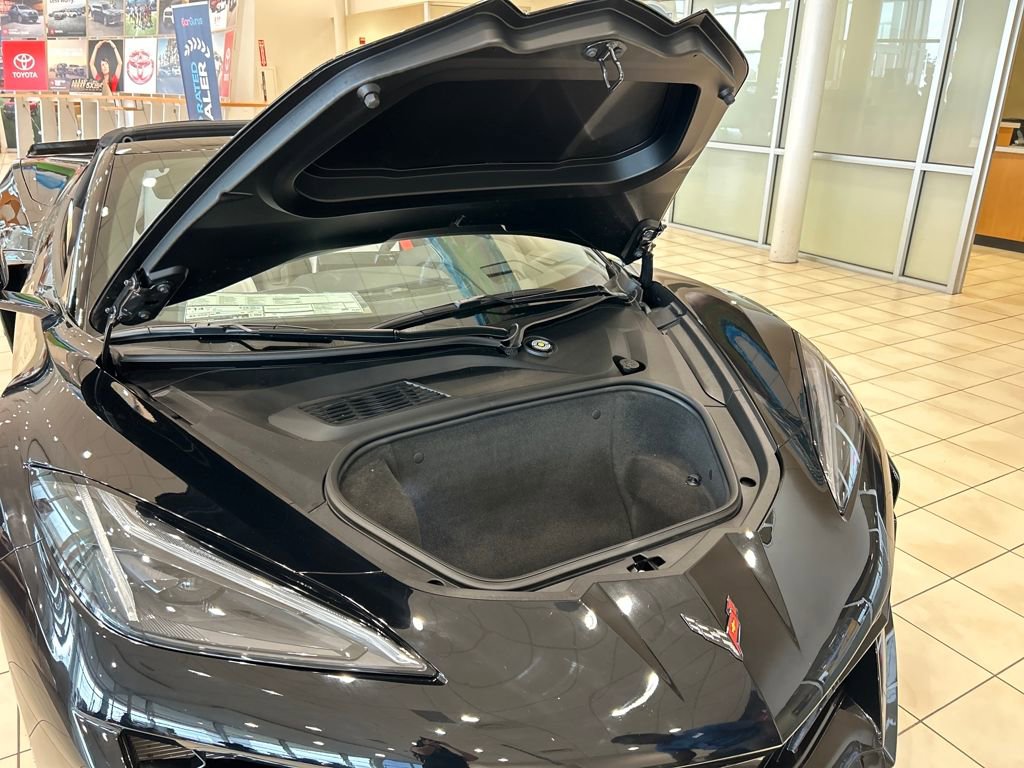 Used 2025 Chevrolet Corvette Z06 image 48