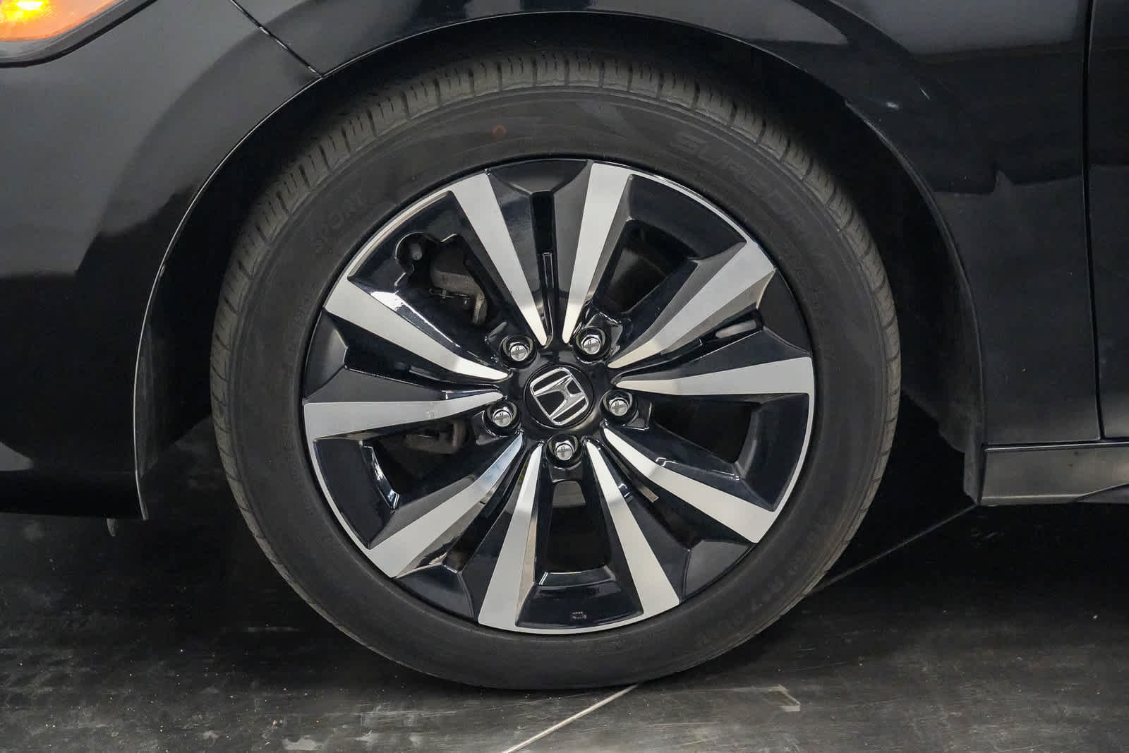 Used 2022 Honda Civic EX-L image 11