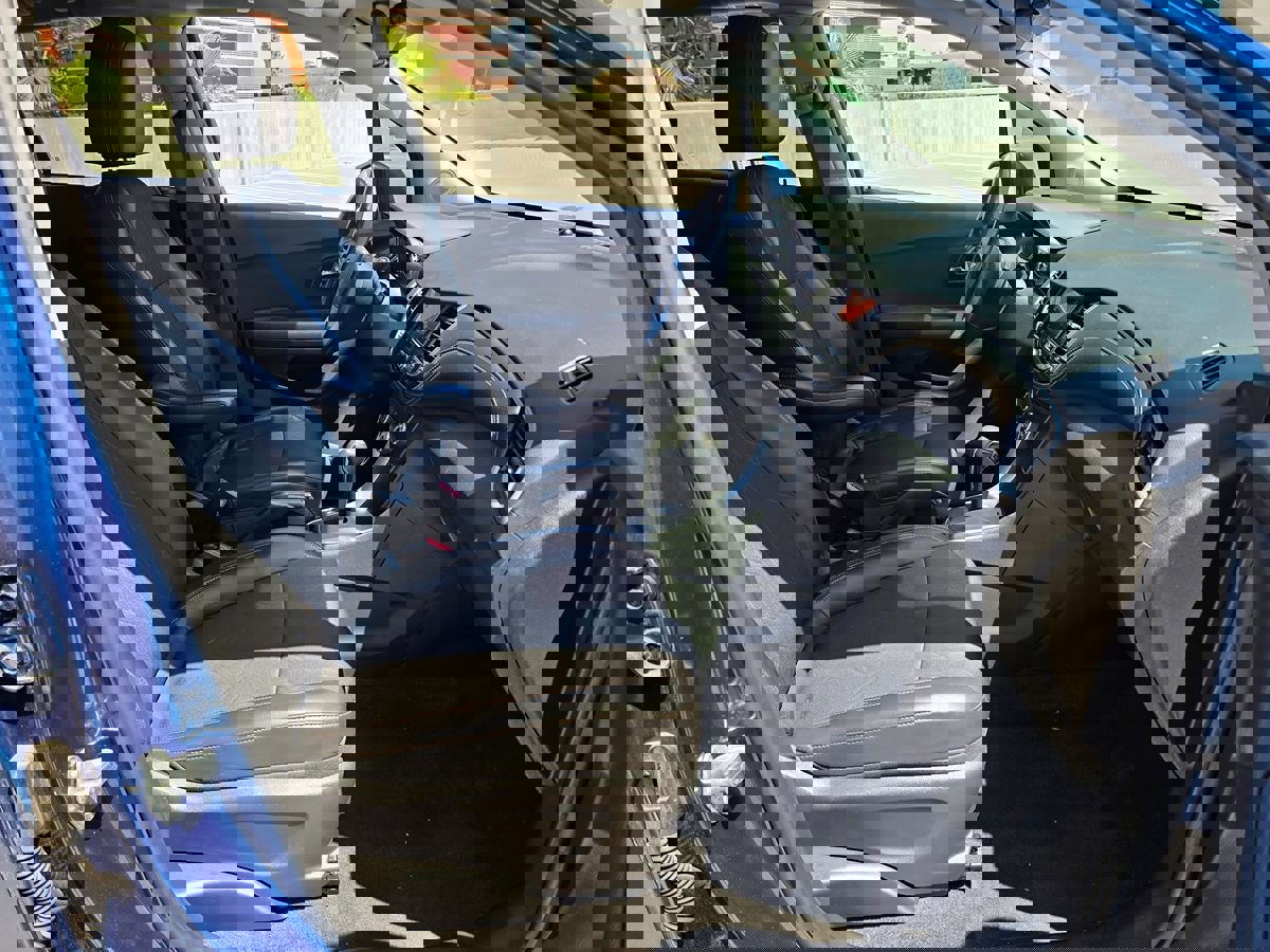 Used 2020 Chevrolet Trax LT w/ Driver Confidence Package image 12