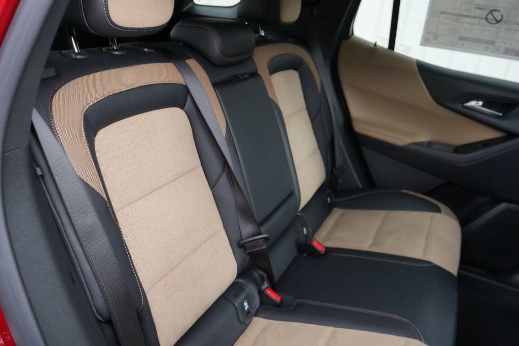 New 2026 Chevrolet Equinox ACTIV image 24