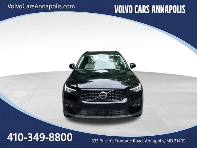 Certified 2023 Volvo XC40 B5 Plus w/ Protection Package Premier AWD/4WD image 3