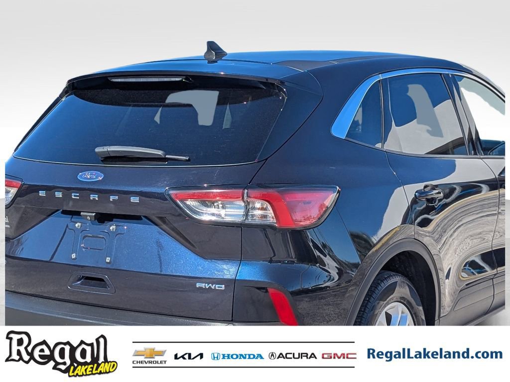 Used 2021 Ford Escape SE w/ Cold Weather Package image 7