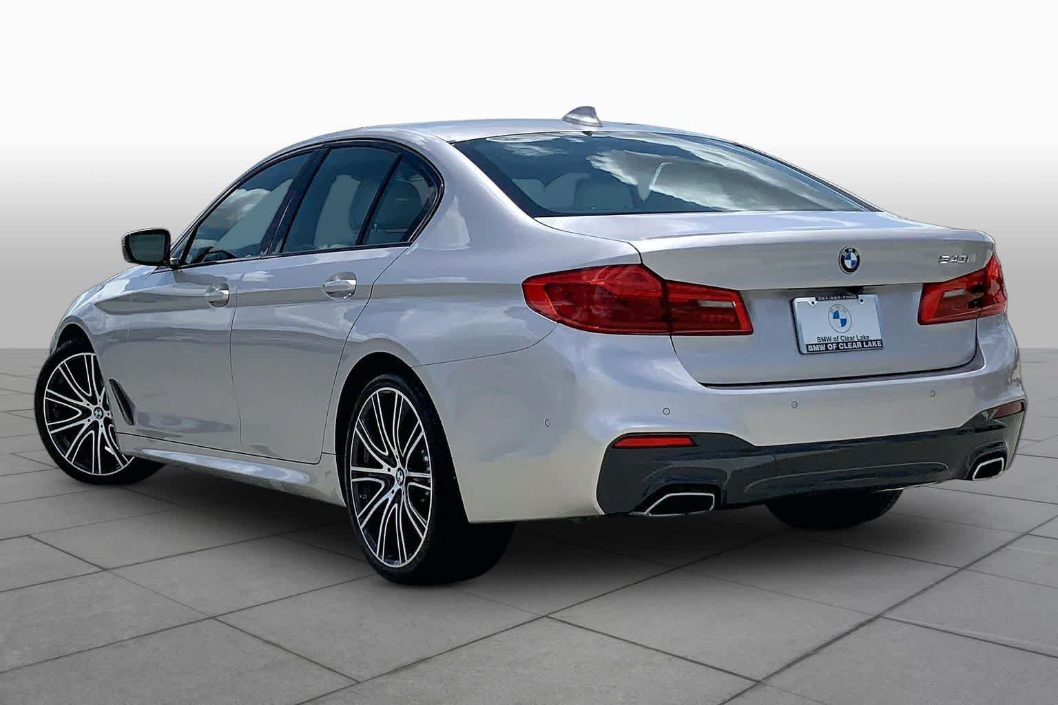 Used 2019 BMW 540i w/ M Sport Package RWD image 11