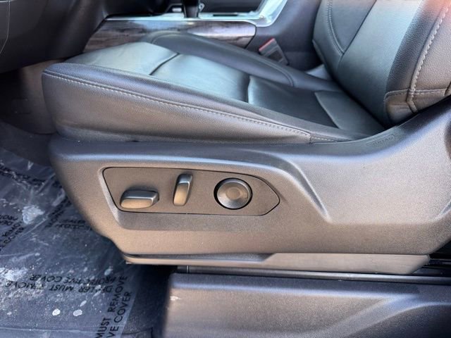 Used 2025 Chevrolet Silverado 1500 LTZ w/ LTZ Convenience Package II image 14