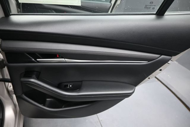 Used 2024 MAZDA MAZDA3 s FWD image 23
