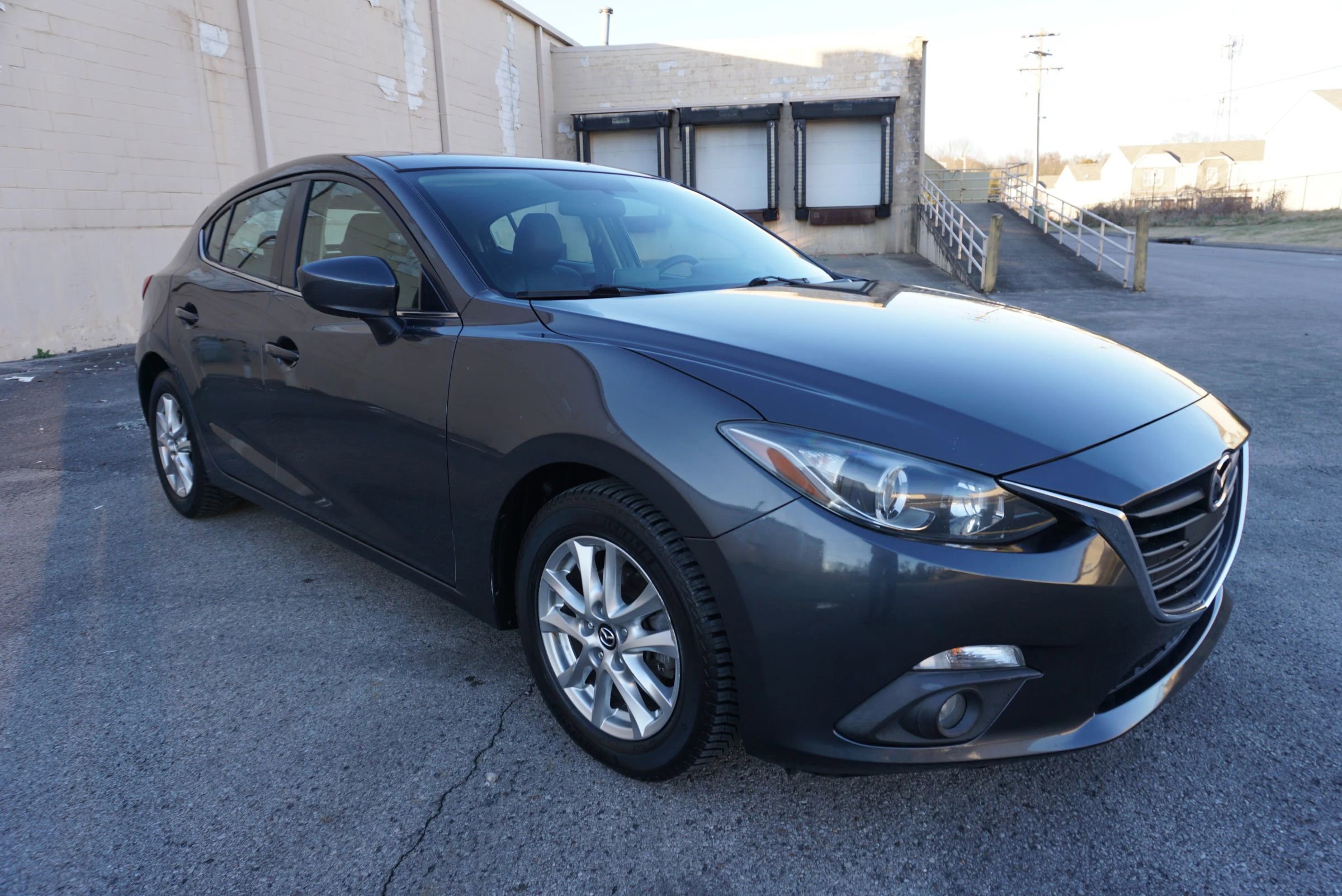 Used 2015 MAZDA MAZDA3 i Grand Touring image 5