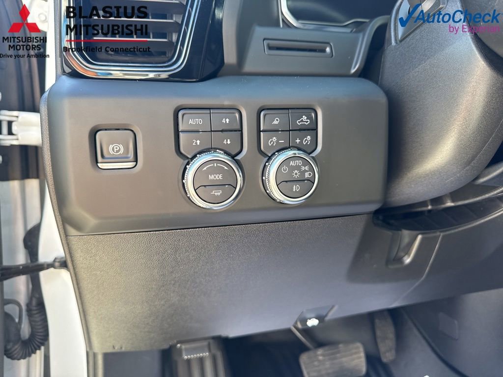 Used 2025 GMC Sierra 2500 AT4 AWD/4WD image 37