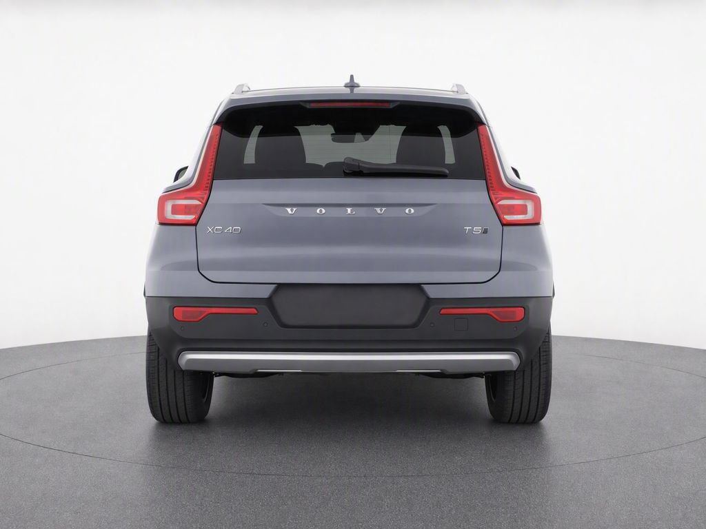 Used 2019 Volvo XC40 T5 Momentum AWD/4WD image 7