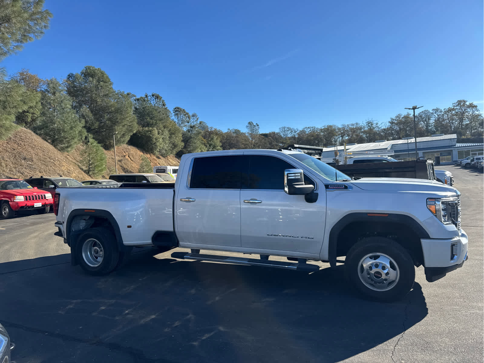 Used 2021 GMC Sierra 3500 Denali image 4