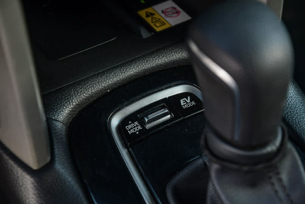 Certified 2023 Toyota Corolla Cross AWD Hybrid image 20