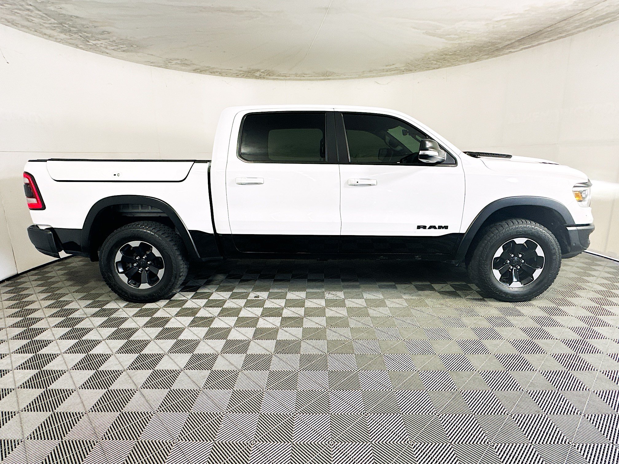 Used 2020 RAM 1500 Rebel w/ Rebel Level 2 Equipment Group AWD/4WD image 2
