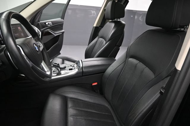 Used 2021 BMW X7 xDrive40i w/ Premium Package AWD/4WD image 19
