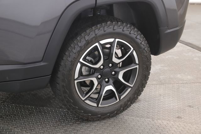 Used 2024 Jeep Compass Trailhawk w/ Trailhawk Elite Group image 14