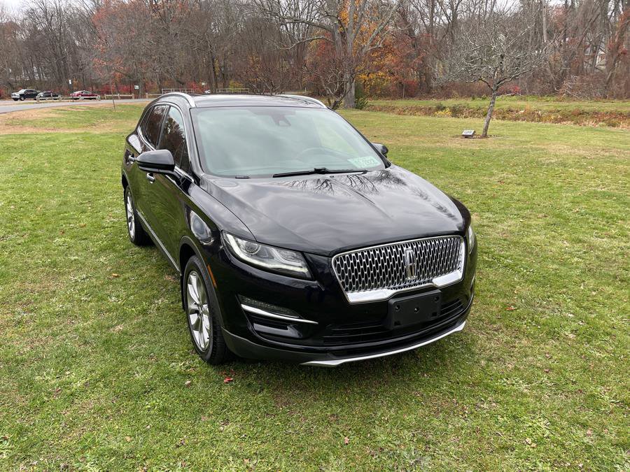 Used 2019 Lincoln MKC Select w/ Select Plus Package image 3