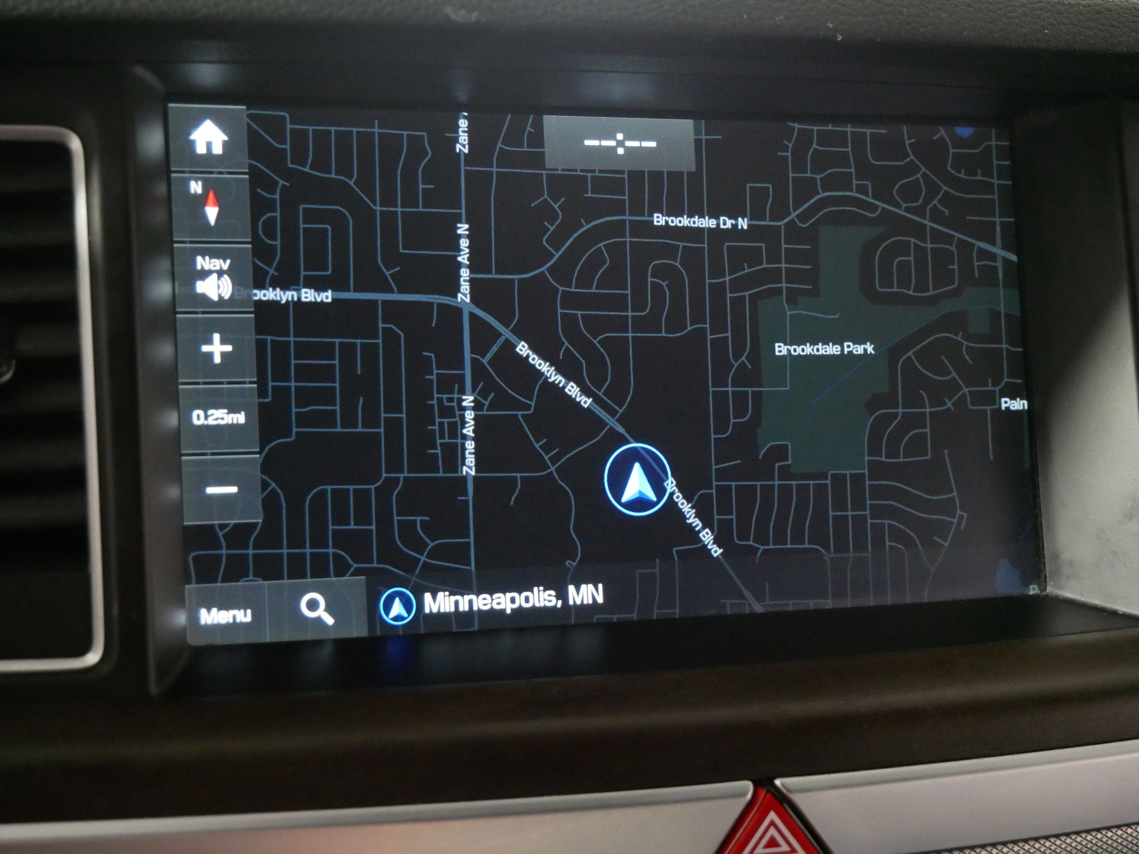 Used 2018 Genesis G80 3.8 w/ Option Group 03 image 31