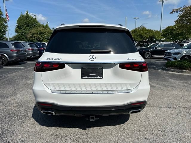 Used 2025 Mercedes-Benz GLS 450 4MATIC image 6