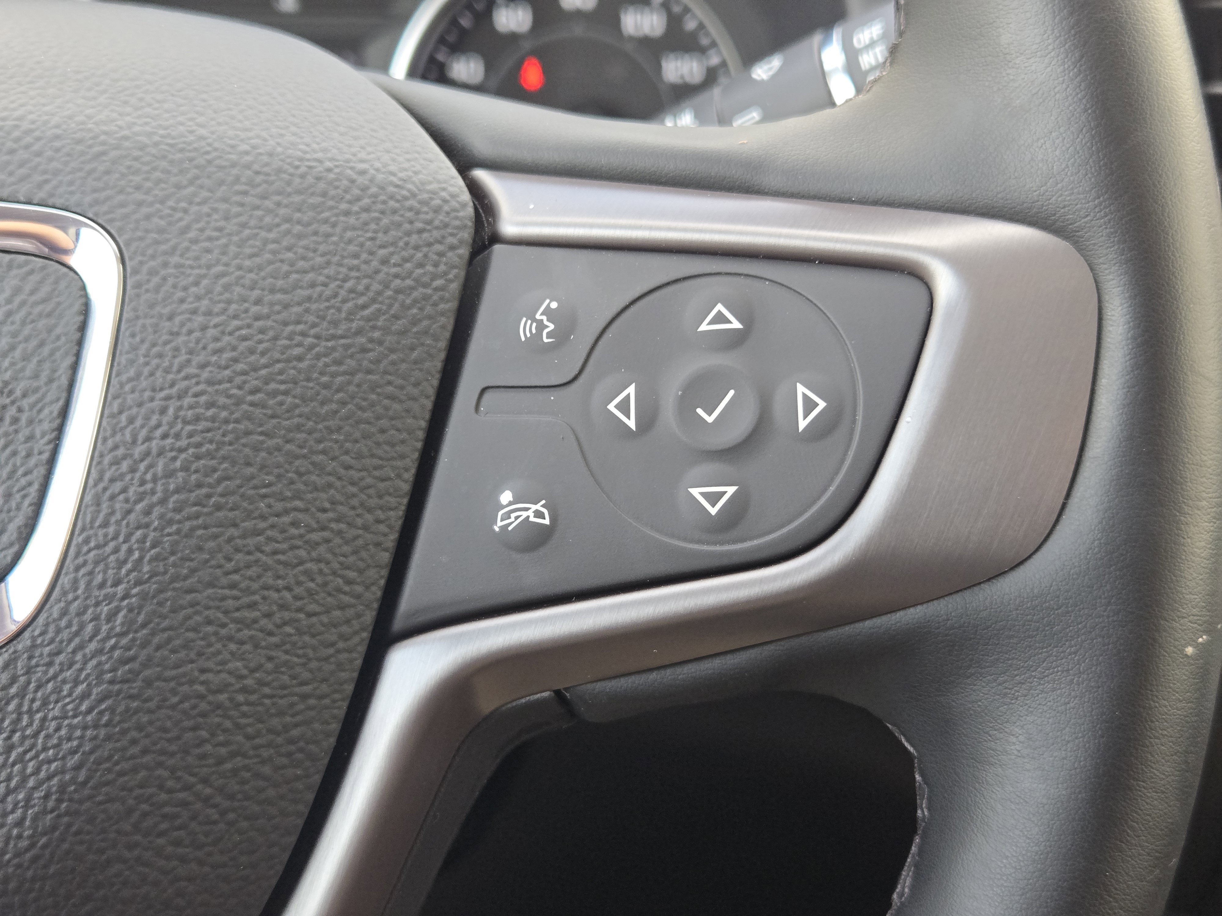 Used 2023 GMC Acadia AT4 w/ Preferred Package image 31