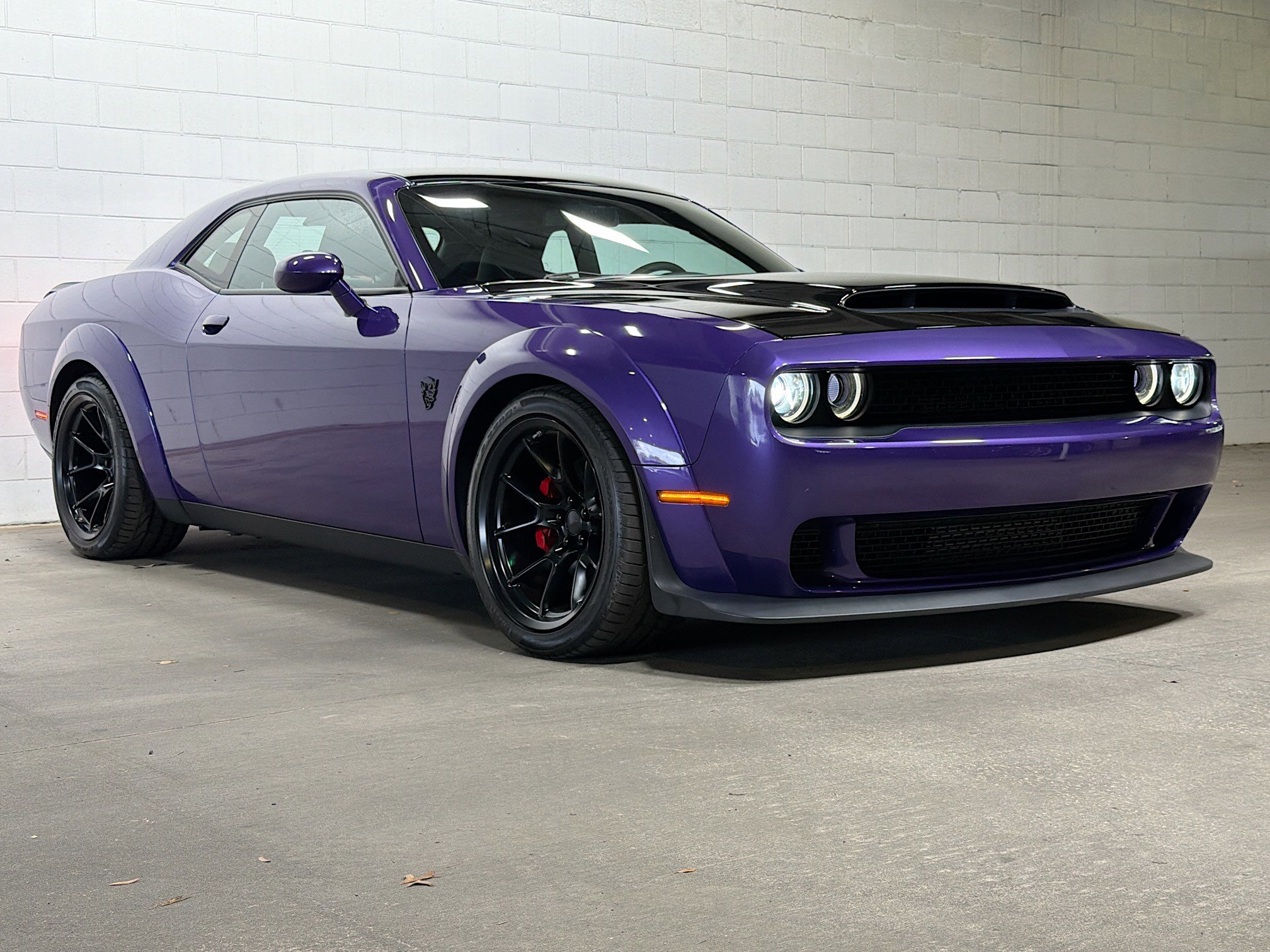 Used 2018 Dodge Challenger SRT Demon RWD image 6