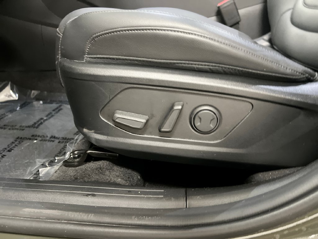 Used 2026 Hyundai Santa Cruz SEL FWD image 21