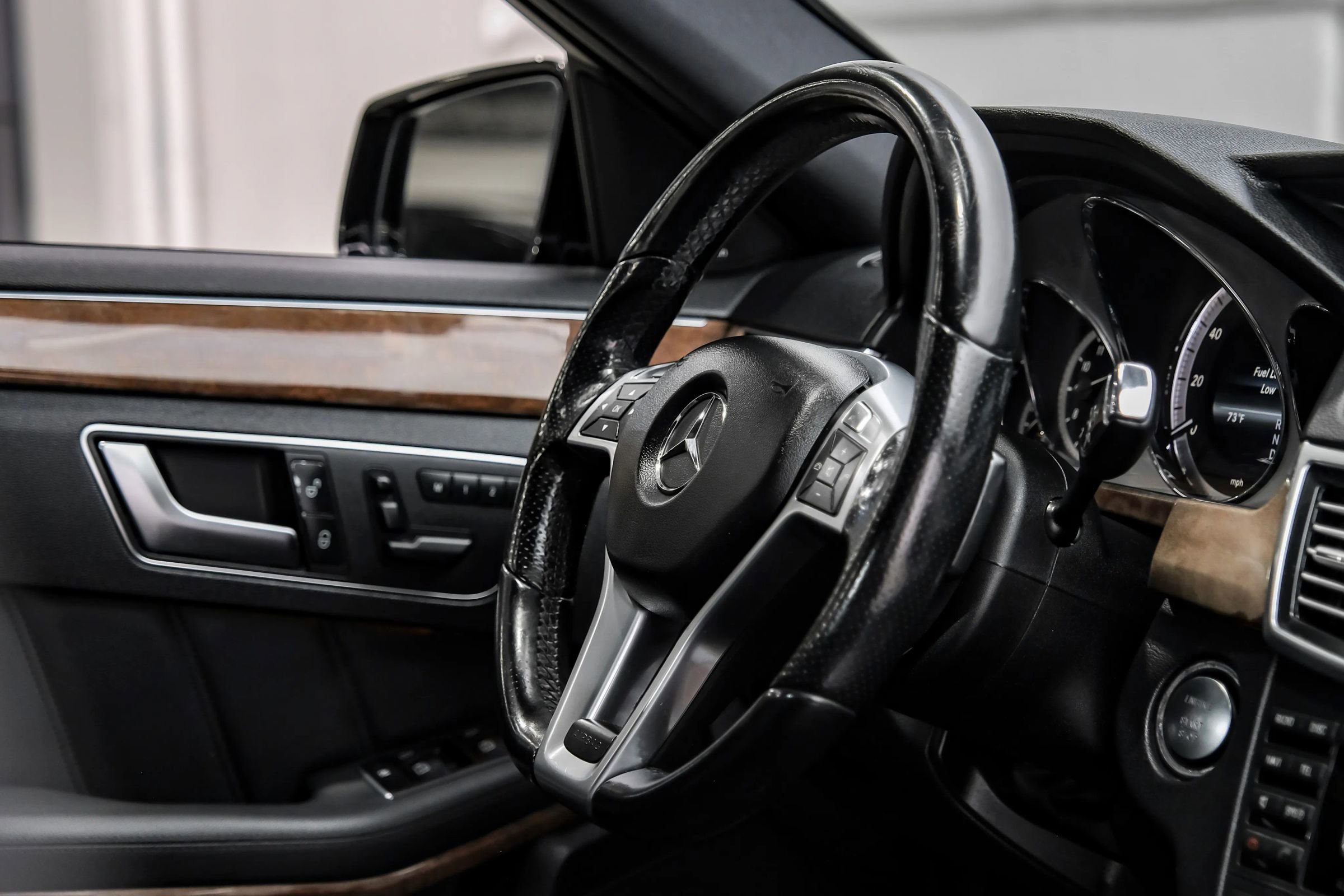 Used 2013 Mercedes-Benz E 350 4MATIC Sedan w/ Premium 1 Pkg image 13