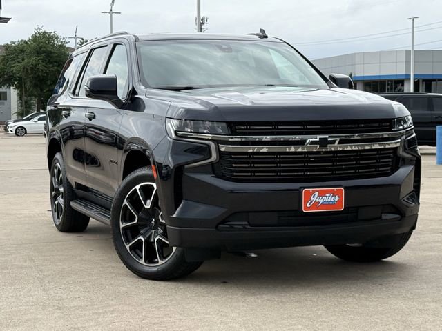 Used 2022 Chevrolet Tahoe RST w/ Luxury Package image 2