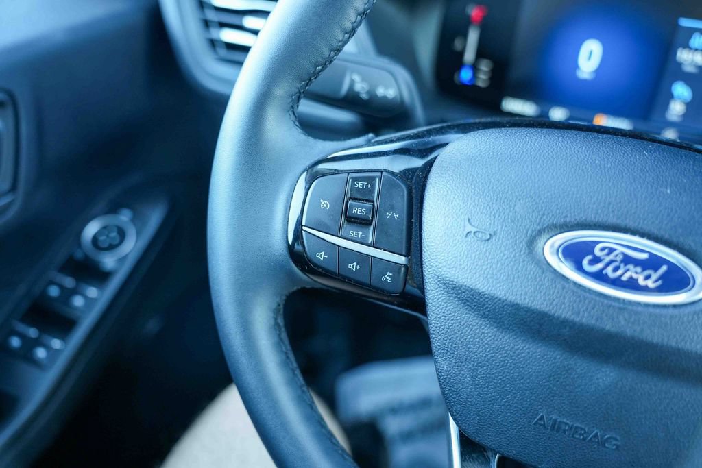 Used 2023 Ford Escape Active AWD/4WD image 33