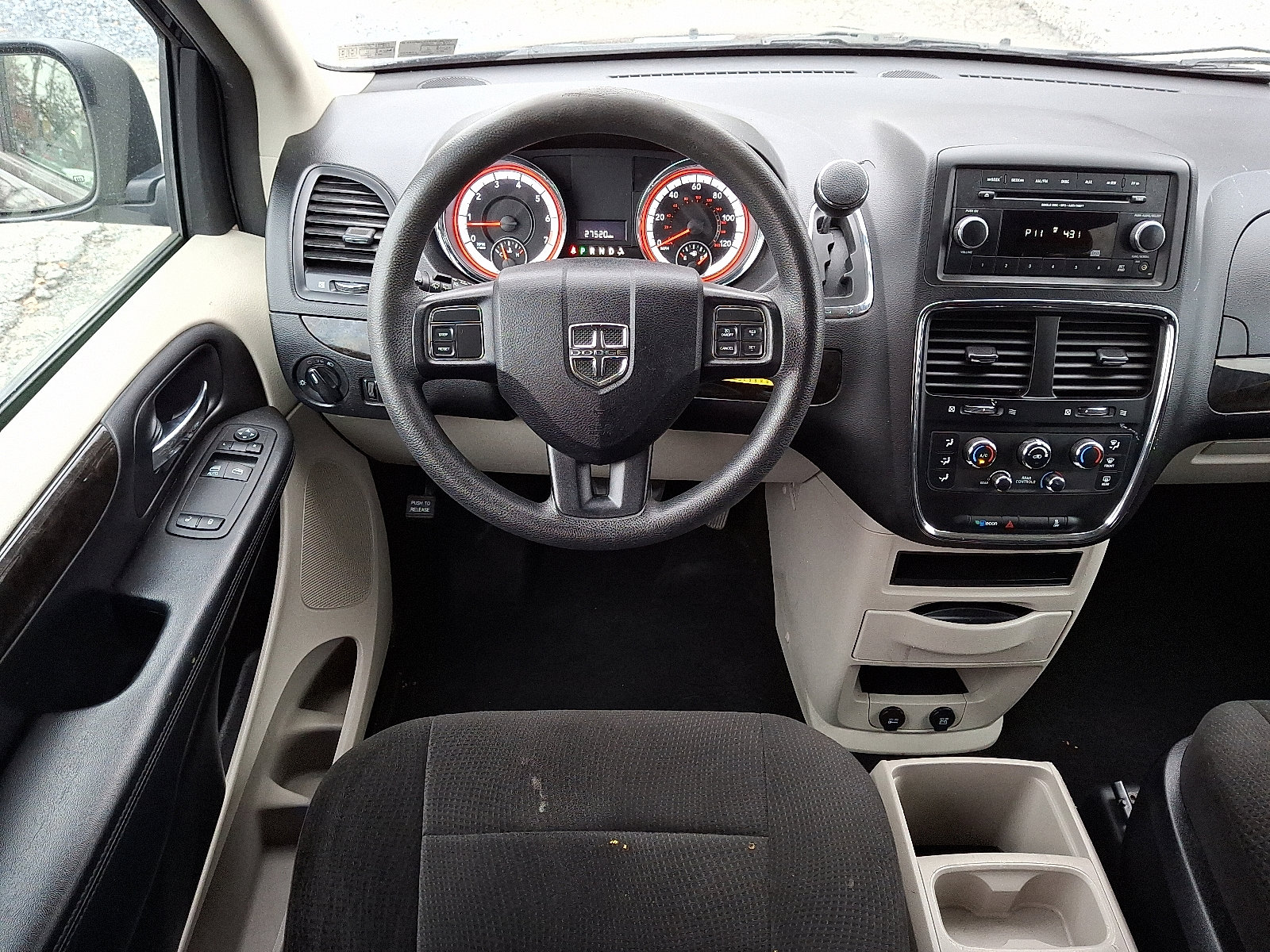 Used 2013 Dodge Grand Caravan SE image 14
