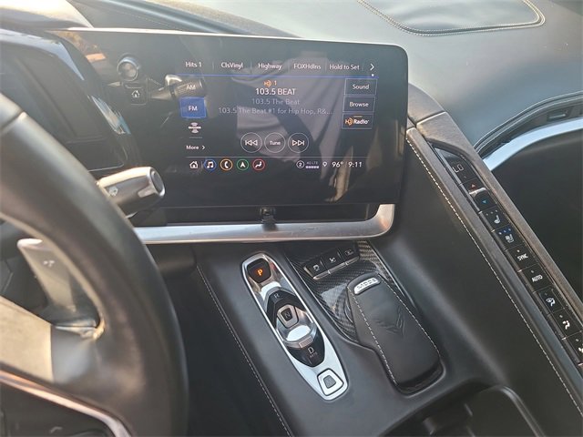 Used 2021 Chevrolet Corvette Stingray Premium Conv w/ Z51 Performance Package image 23