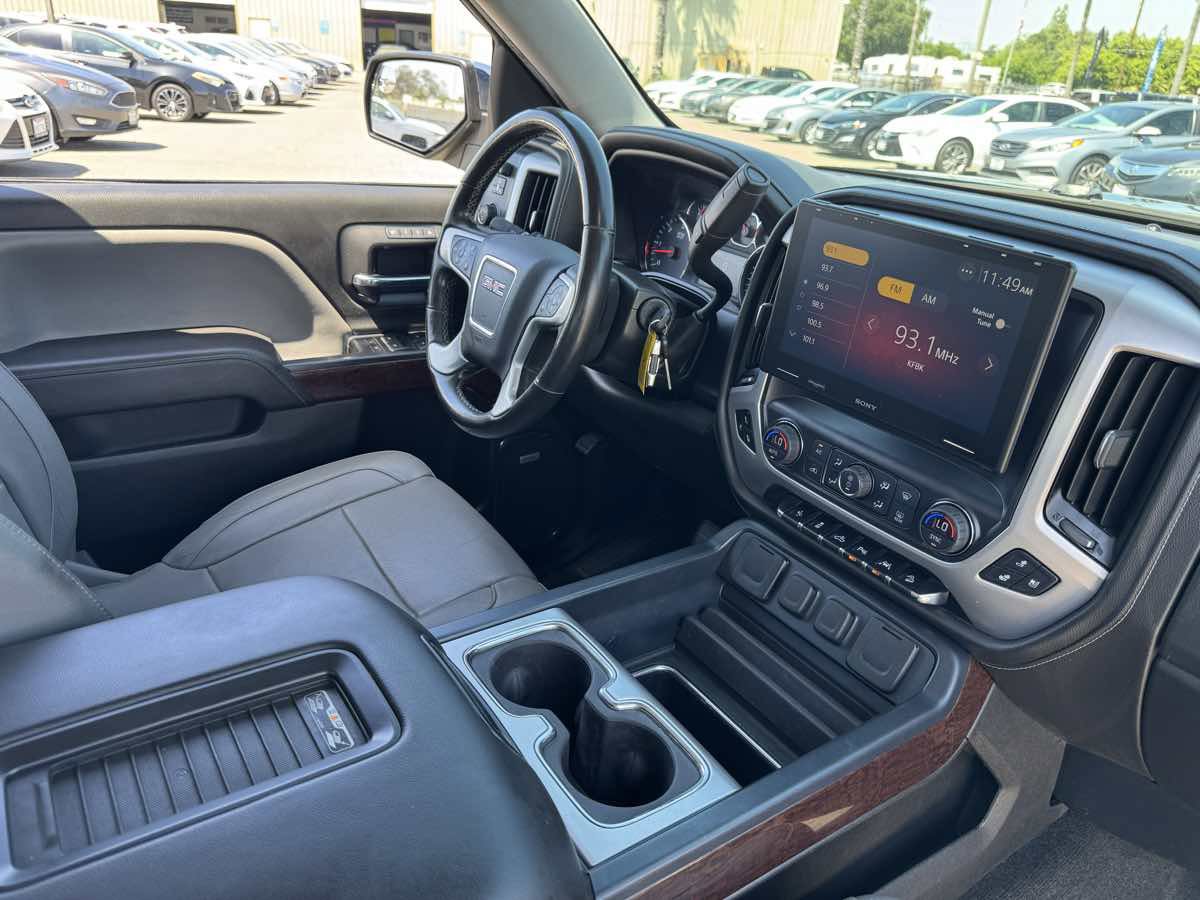 Used 2017 GMC Sierra 1500 SLT AWD/4WD image 16