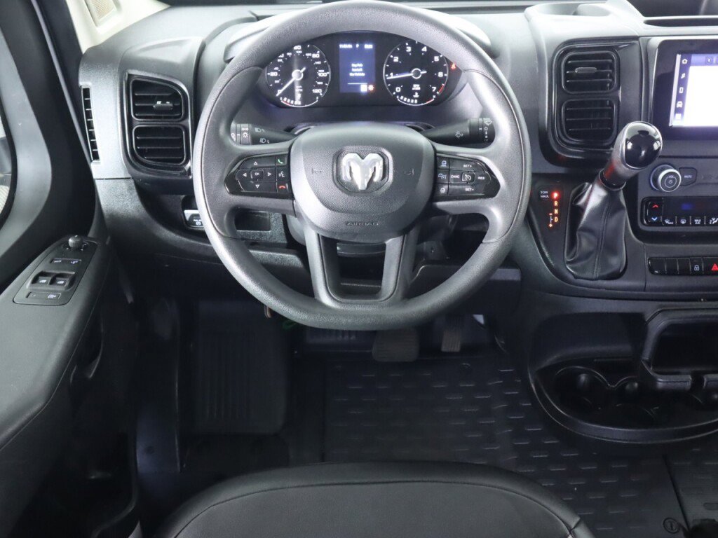 Used 2024 RAM ProMaster 2500 w/ Convenience Group FWD image 28