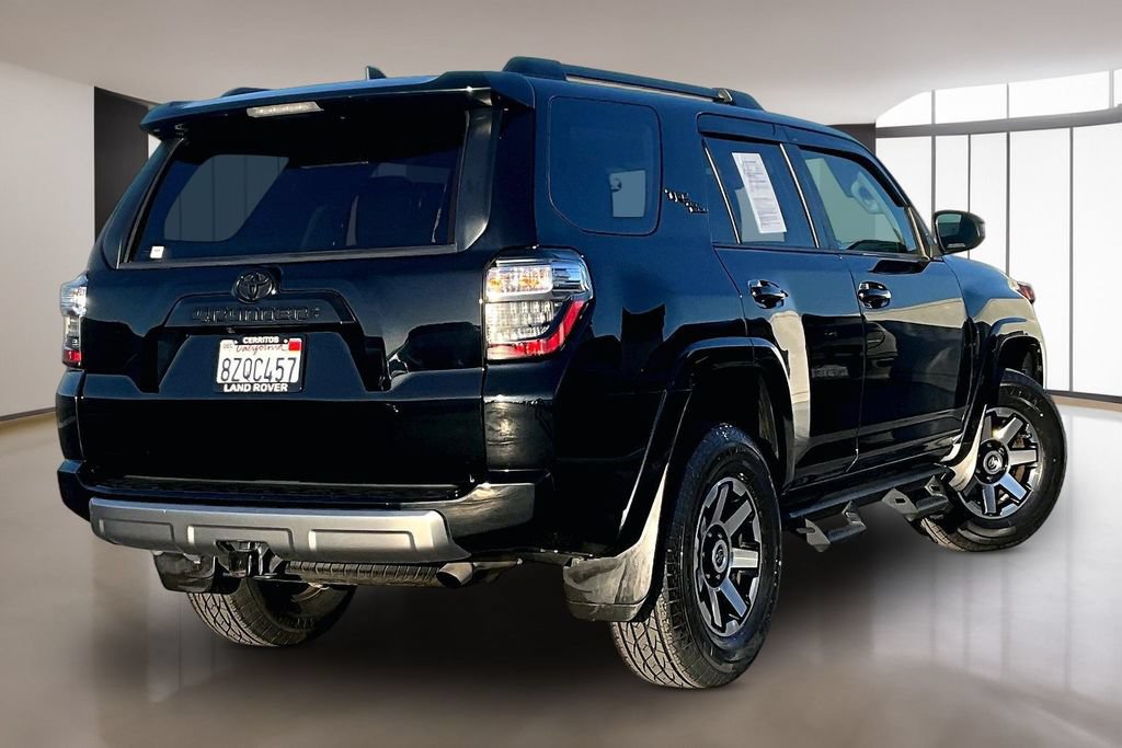 Used 2022 Toyota 4Runner TRD Off-Road AWD/4WD image 6