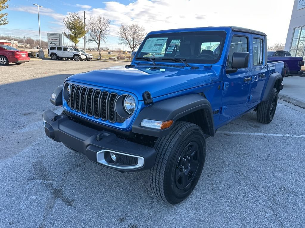New 2026 Jeep Gladiator Sport AWD/4WD image 12