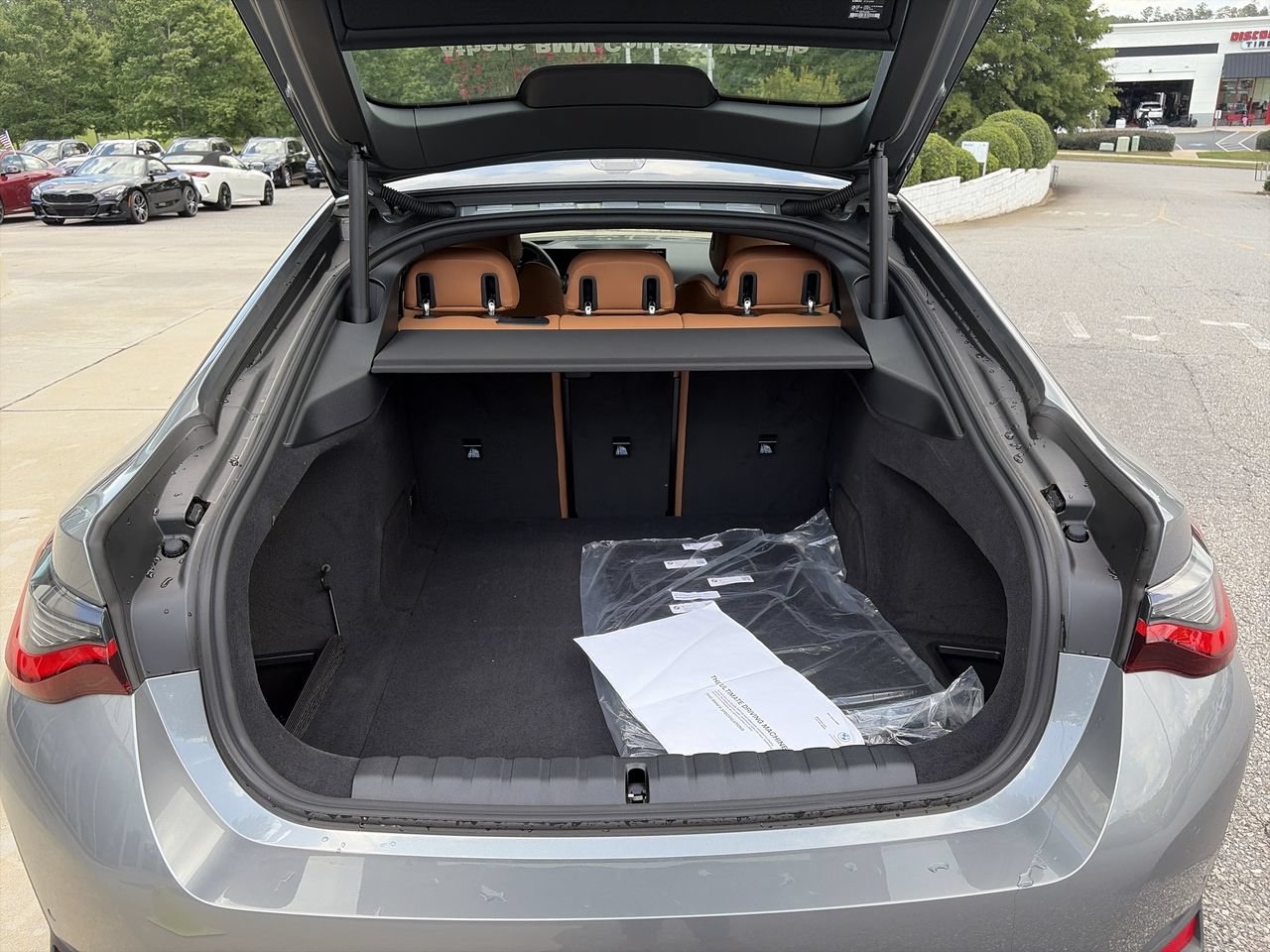 Used 2026 BMW i4 eDrive40 w/ Premium Package RWD image 36