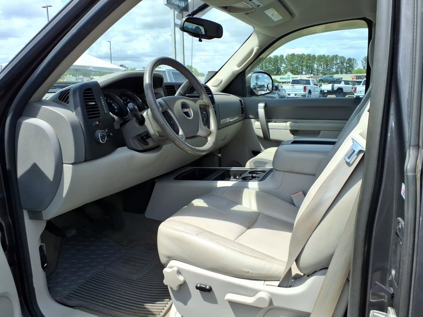 Used 2011 GMC Sierra 1500 SLE w/ Power Tech Package image 19