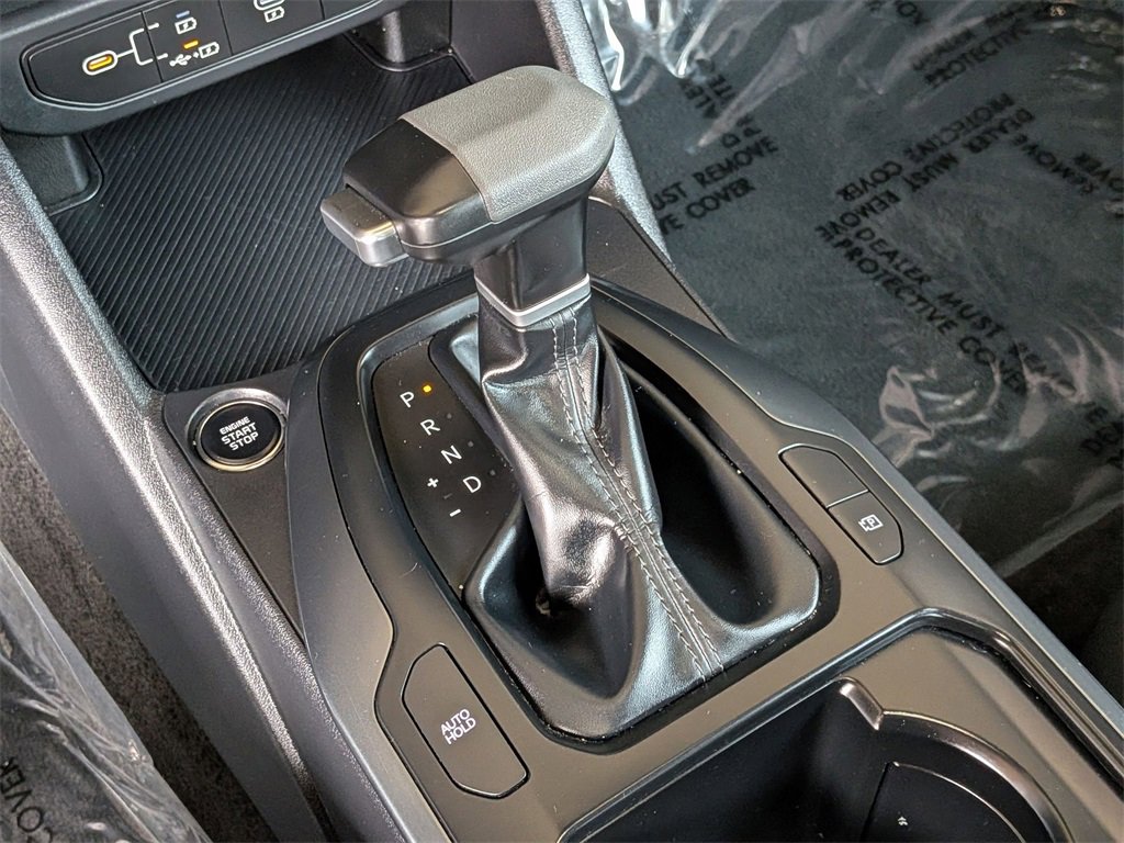 Used 2025 Kia K4 LXS image 18