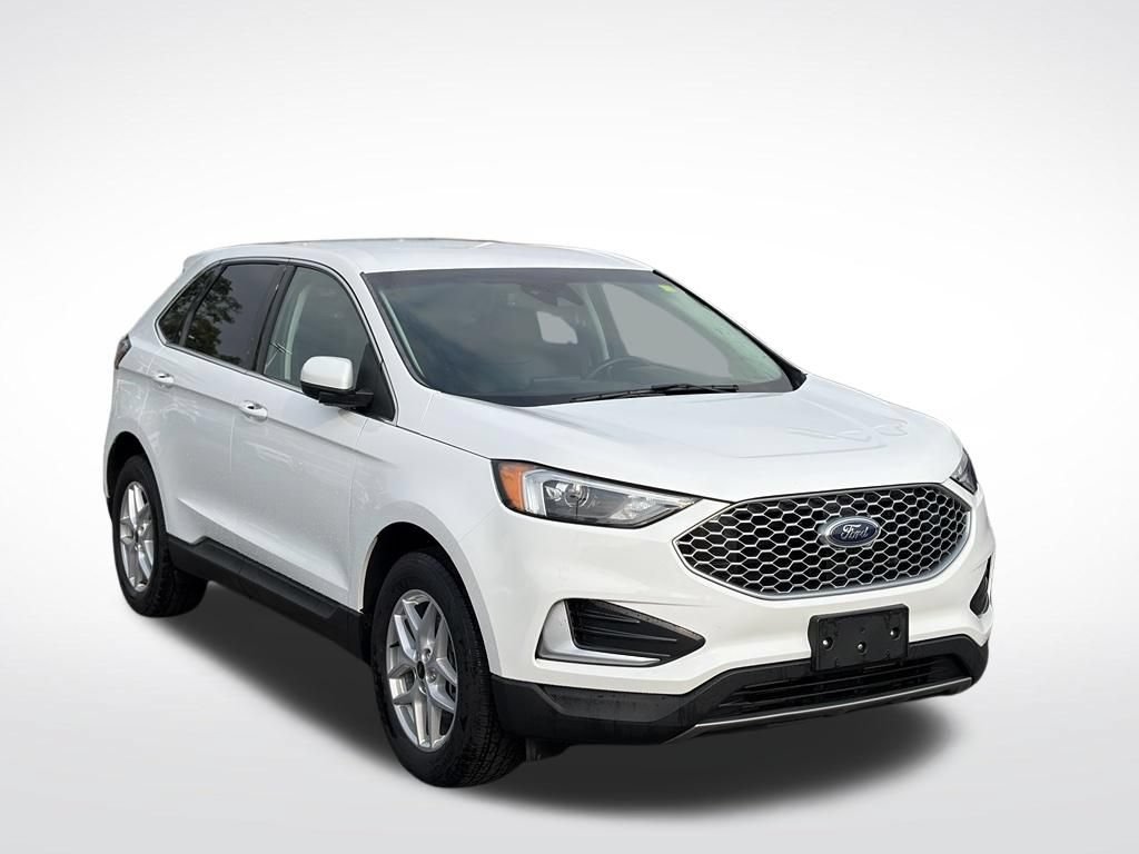 Used 2024 Ford Edge SEL AWD/4WD image 2