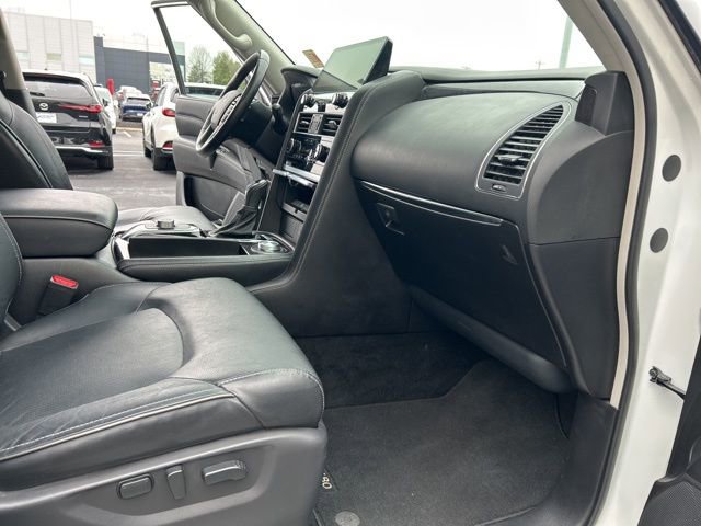 Used 2024 INFINITI QX80 Luxe AWD/4WD image 34