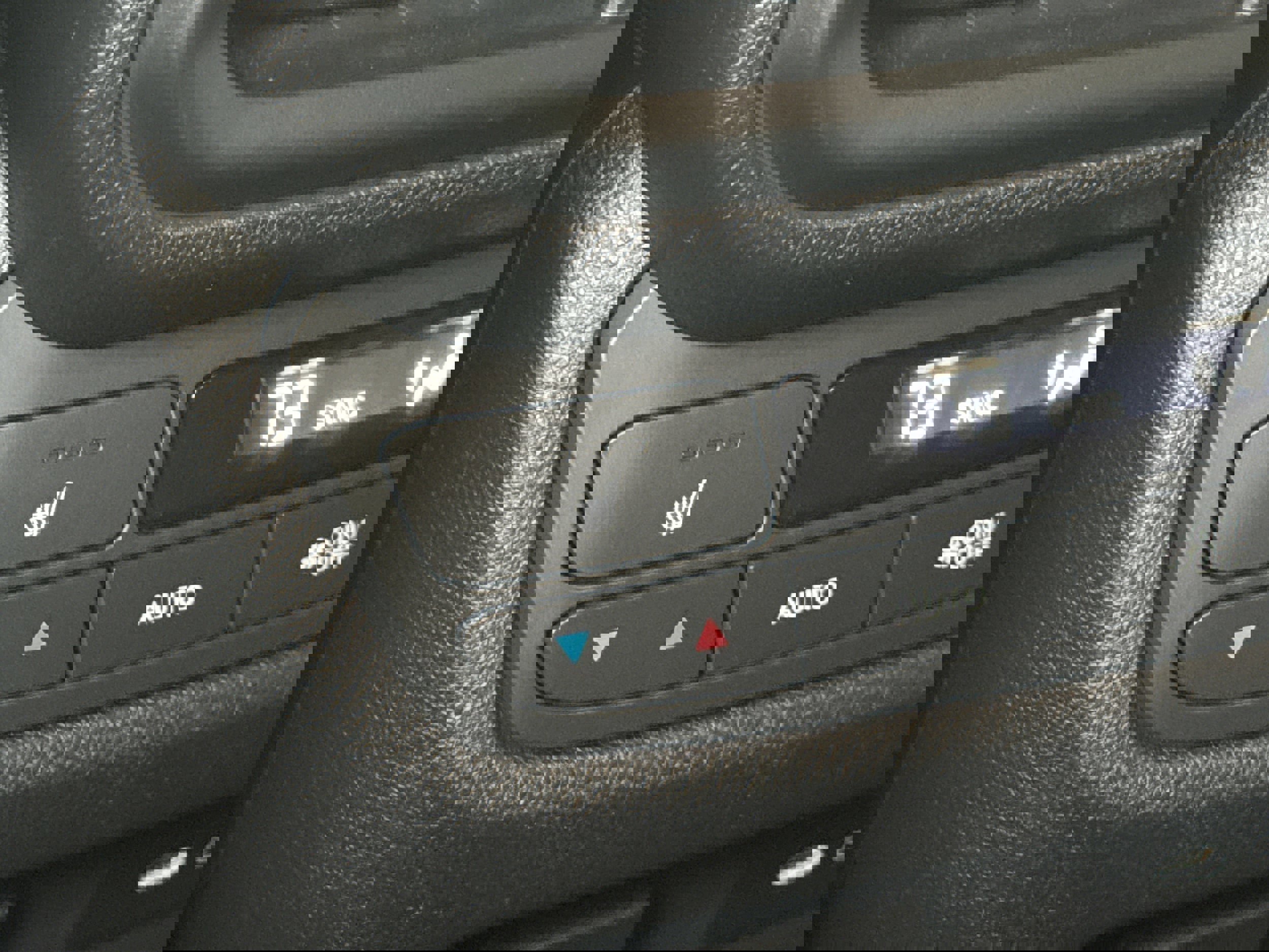 Used 2025 Honda Passport Black Edition image 19