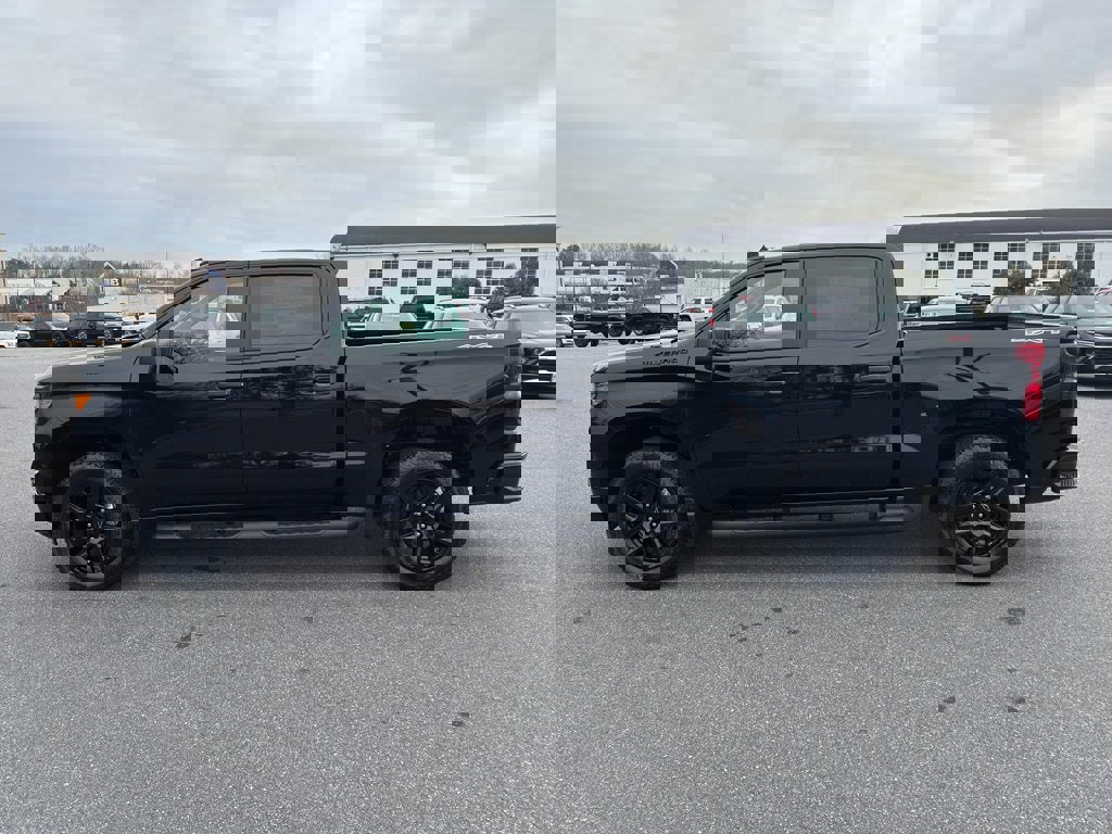 New 2026 Chevrolet Silverado 1500 Custom w/ Turbomax Blackout Package image 3