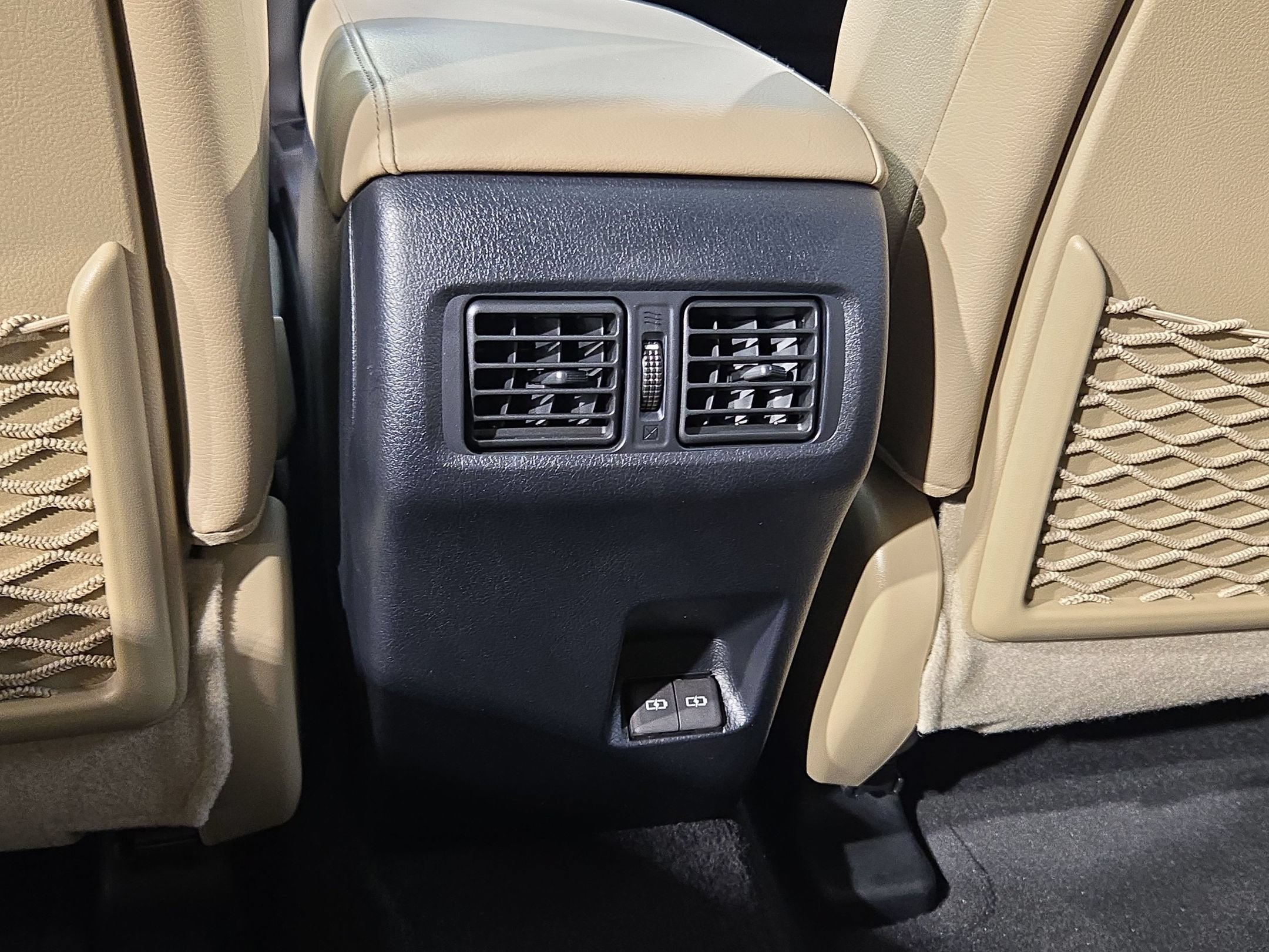 Certified 2024 Toyota 4Runner Limited AWD/4WD image 40