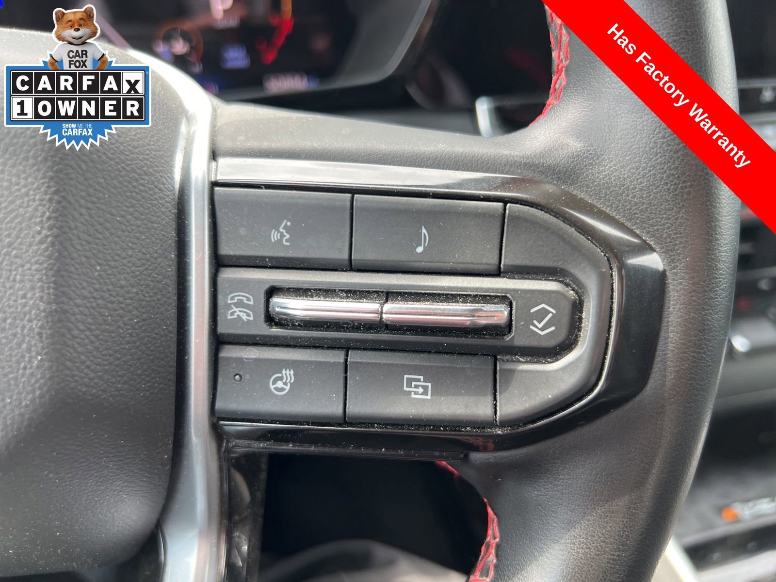 Used 2024 Chevrolet Colorado Z71 w/ Z71 Convenience Package 2 AWD/4WD image 17