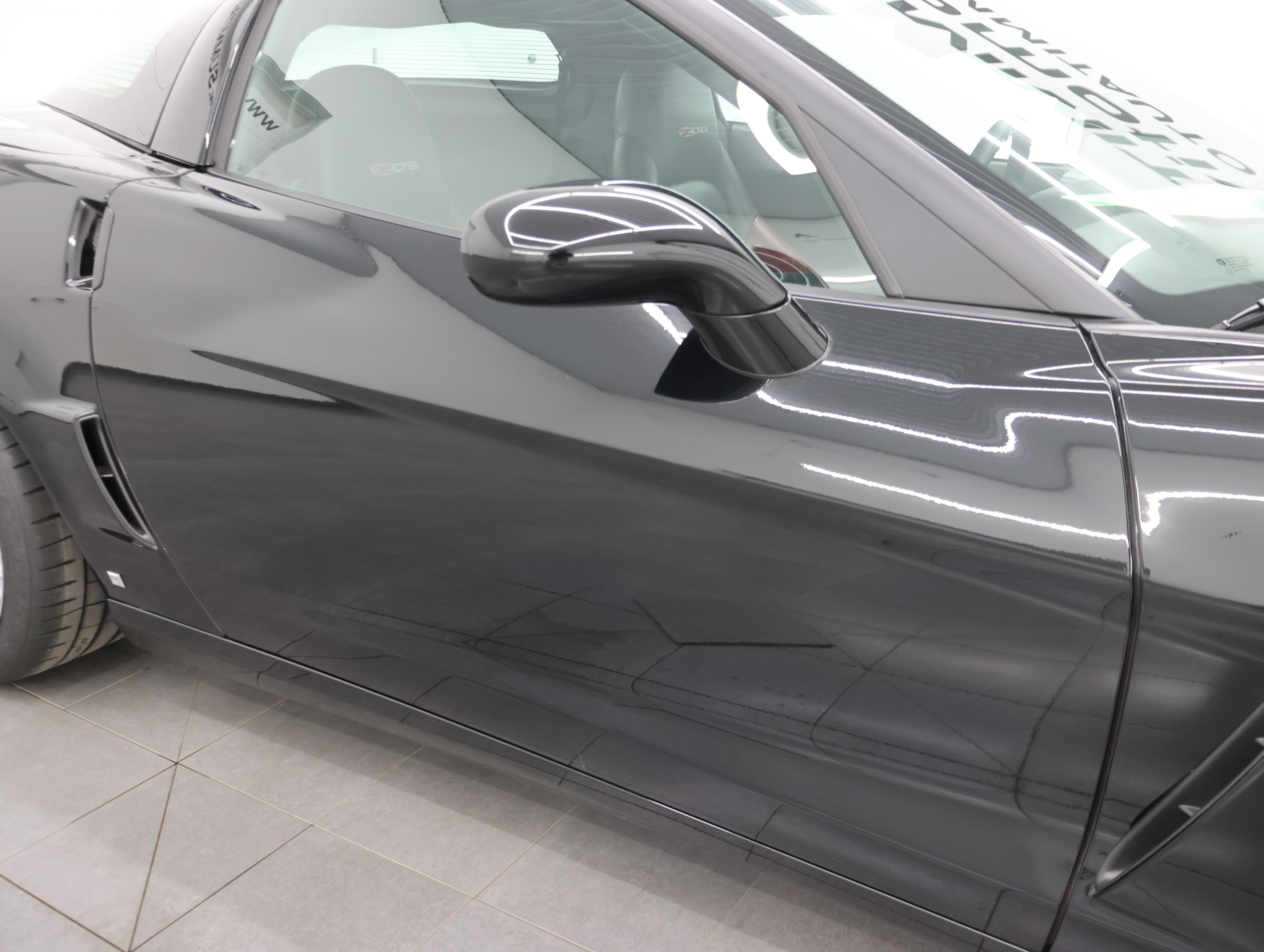 Used 2007 Chevrolet Corvette Z06 w/ Preferred Equipment Group RWD image 21