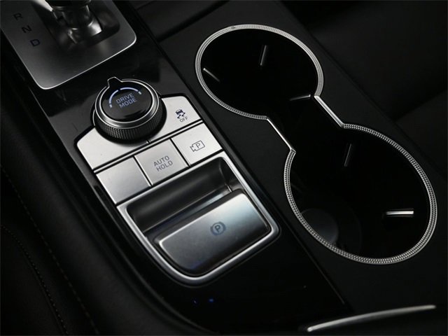 Used 2023 Genesis G70 2.0T image 29