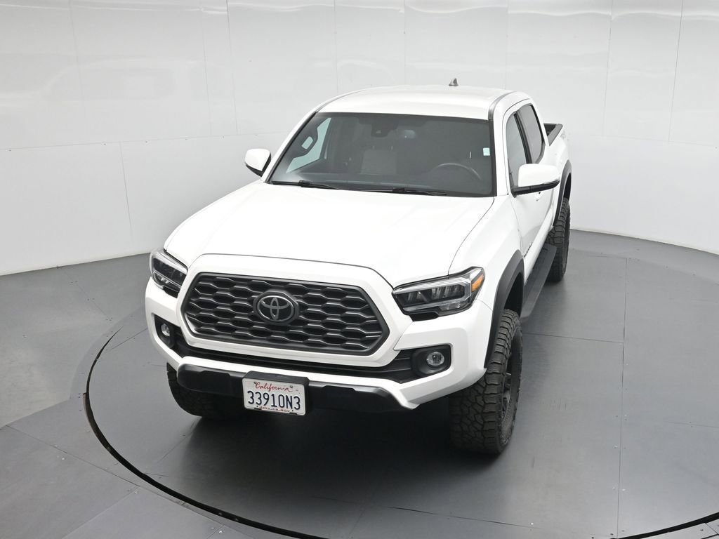 Used 2022 Toyota Tacoma TRD Off-Road w/ Technology Package AWD/4WD image 34